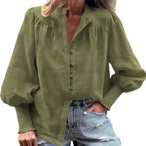 [🟡 Bundle 10 items for $25] 
Olive Green Smocked Cuff Blouse